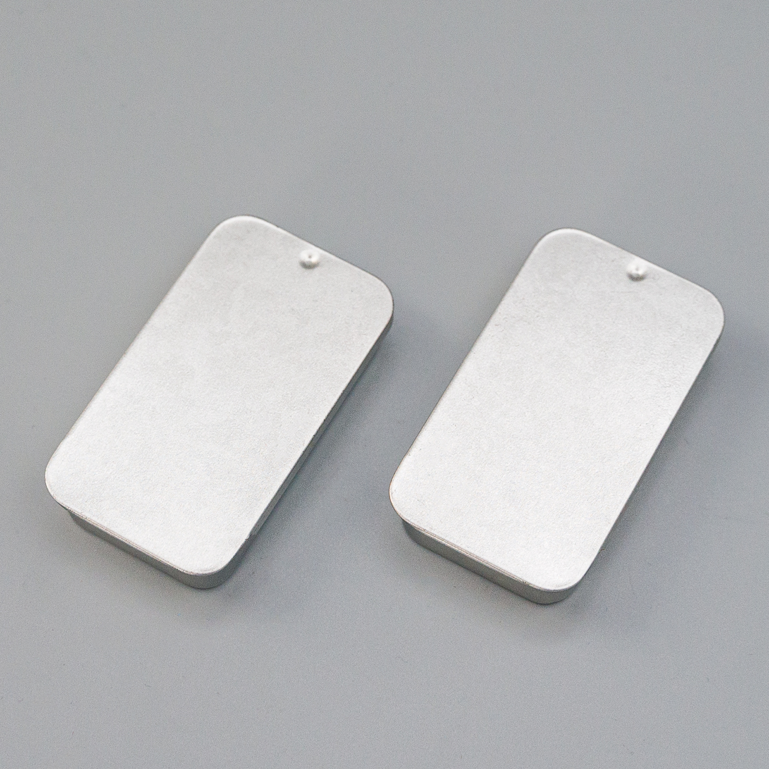 push tin pre roll container